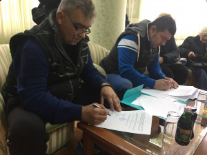 Potpisavanje ugovora o dodeli dve kuće izbeglim licima u Pančevu