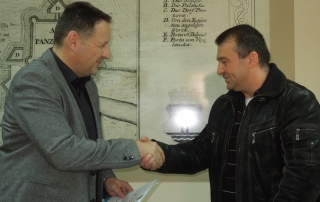 gradonacelnik urucio nagradu