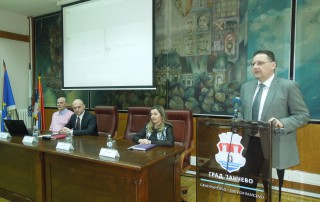 gradonacelnik na sastanku