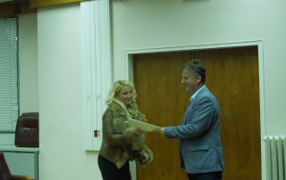 Уручивање уговора o додели средстава за самозапошљавање