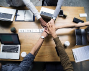 Пројекат Уз малу помоћ пријатеља