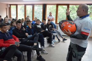 Предавање "Безбедност мопедиста у саобраћају"