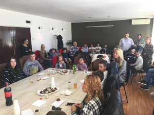 Пријем за породице са тројкама у Градској кући