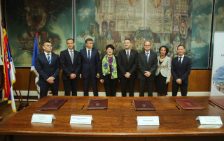 Потписивање уговора са немачком компанијом “Brose”