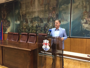 Додела Уговора о помоћи за економско оснаживање избеглица